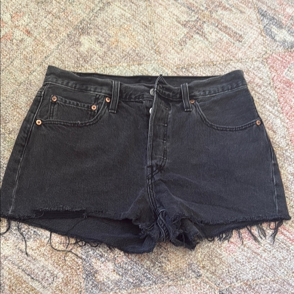 Levi's Black Jean Shorts Frayed Hem Vintage Style